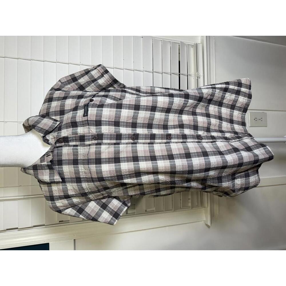 Columbia Sportswear Company Women's Short Sleeve Plaid Shirt XL